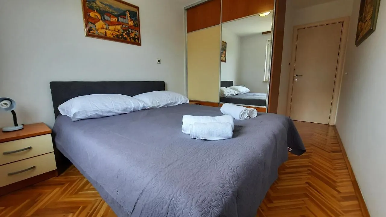 Apartman Loen Umag Apartment